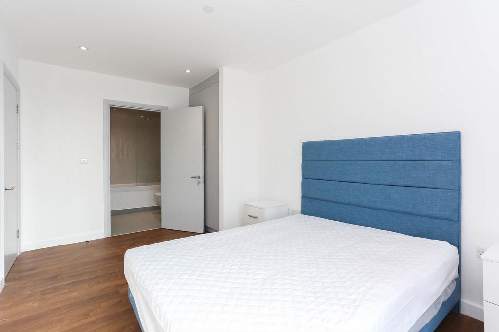 Apartment in London - View 5