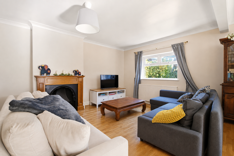 3 bedroom bungalow for sale, Orchard Drive, St. Albans AL2