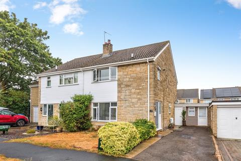 3 bedroom semi-detached house for sale, Sellwood Drive, Carterton