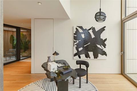 2 bedroom penthouse for sale, One Park Drive, Canary Wharf, E14