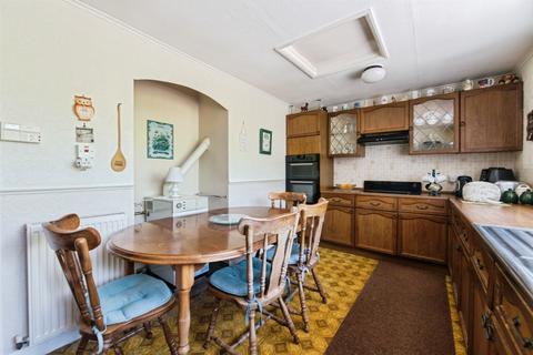 3 bedroom detached bungalow for sale, Sawyers Mill, Shillingford, Tiverton