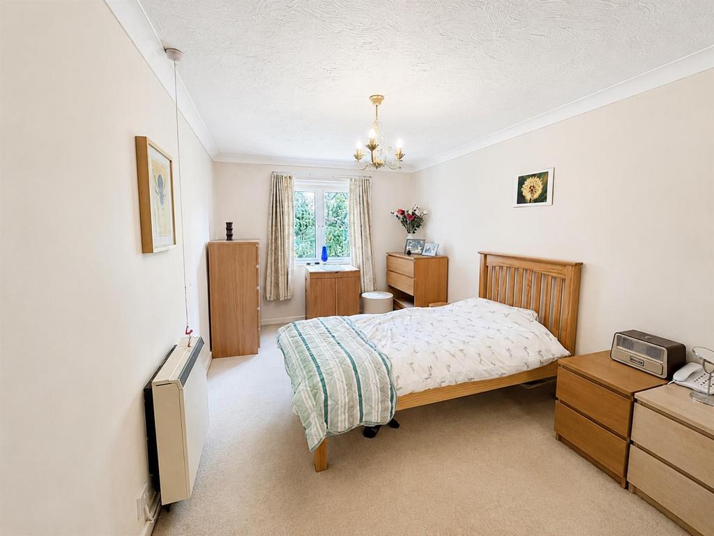 House in Cardiff - More