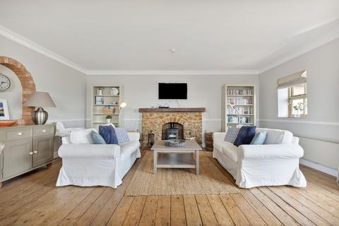 2 bedroom detached house for sale, Detached Coastal Home in Hunstanton just Moments from the Beach