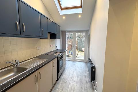 1 bedroom flat to rent, Albion Street, EXETER, EX4