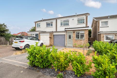Kennedy Close, Petts Wood, Orpington, BR5