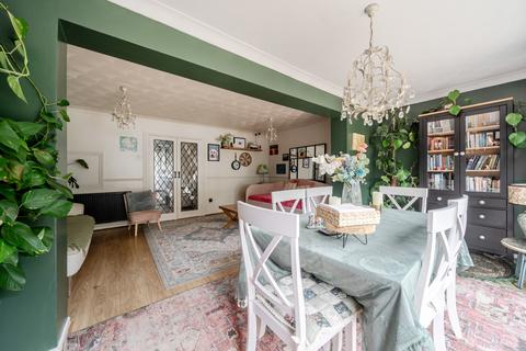 3 bedroom semi-detached house for sale, Kennedy Close, Petts Wood, Orpington, BR5