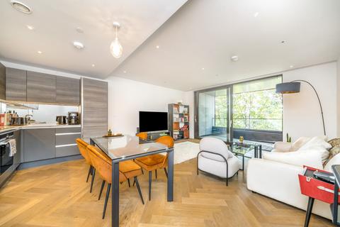 3 bedroom flat for sale, Dawson Street, London, E2