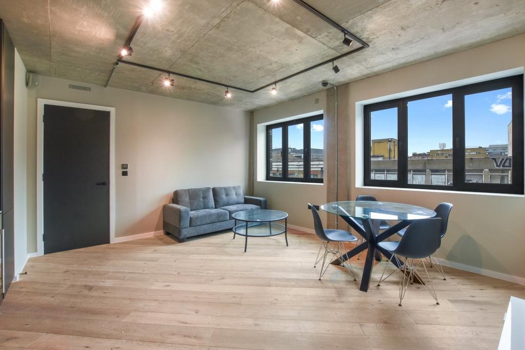Apartment in London - View 2