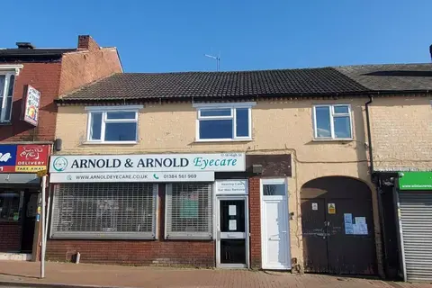 1 bedroom property to rent, High Street, Cradley Heath