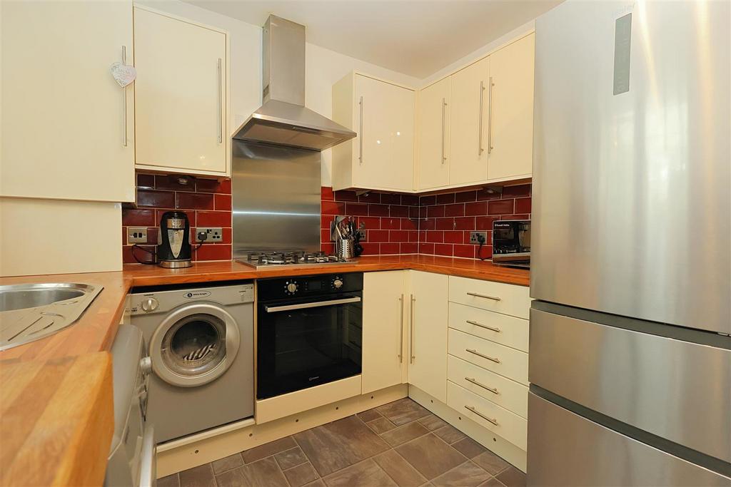 House in Leeds - View 2