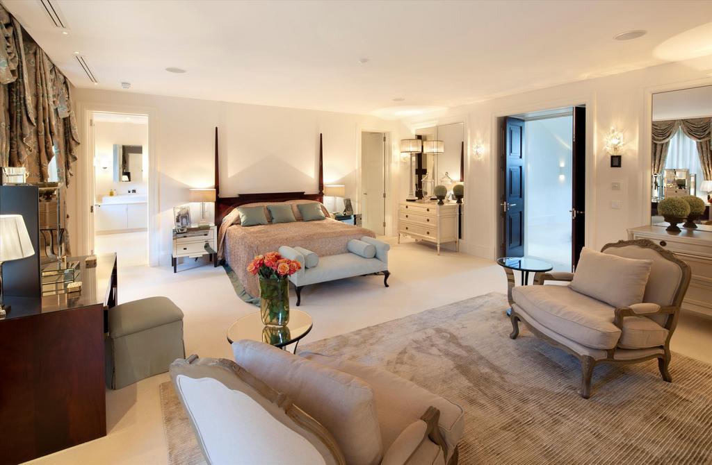 House in London - View 5