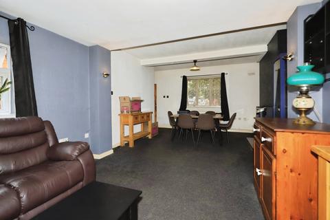 3 bedroom semi-detached house for sale, Birches Barn Road, Wolverhampton, West Midlands, WV3