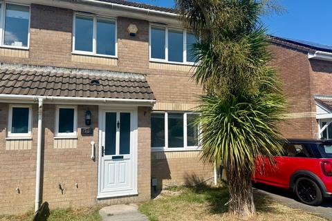 3 bedroom semi-detached house to rent, Nightingale Park, Neath, SA11
