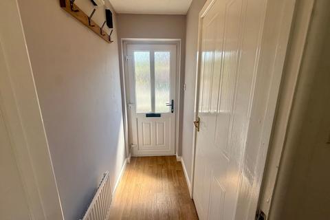 3 bedroom semi-detached house to rent, Nightingale Park, Neath, SA11