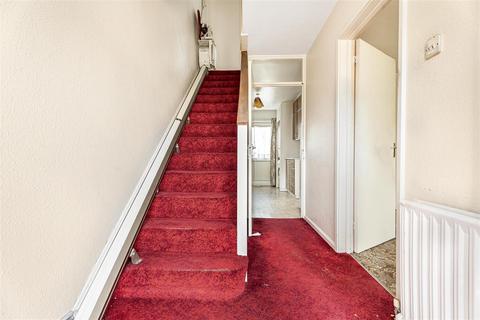 3 bedroom semi-detached house for sale, Heathcote Grove, North Chingford
