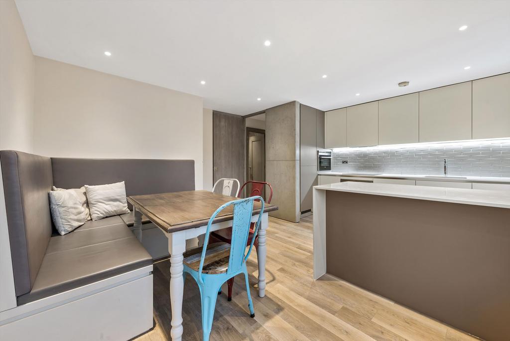 Apartment in London, Belgravia - View 5