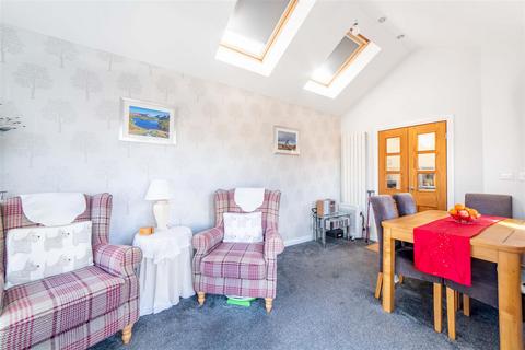3 bedroom semi-detached bungalow for sale, Ovingham Gardens, Wideopen, NE13