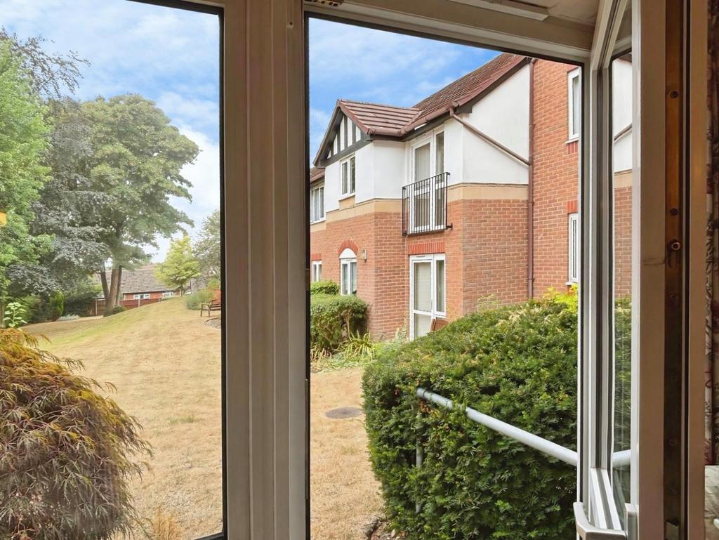 House in Sutton Coldfield - View 4