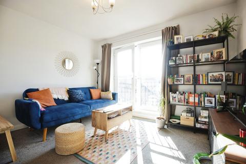 2 bedroom flat to rent, Enid Court, Coventry, CV2