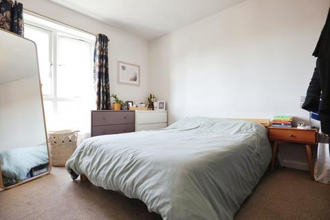 2 bedroom flat to rent, Enid Court, Coventry, CV2