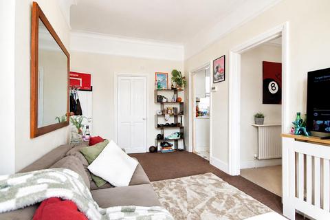 2 bedroom maisonette for sale, Mafeking Avenue, Brentford