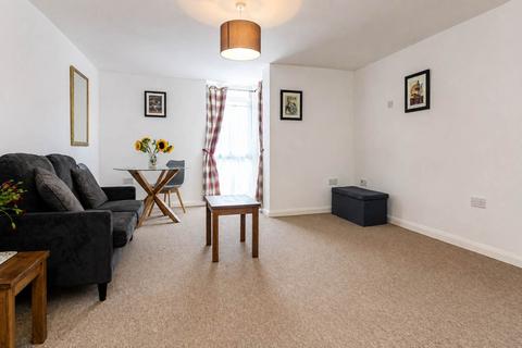 1 bedroom flat for sale, Kerr Place, Aylesbury