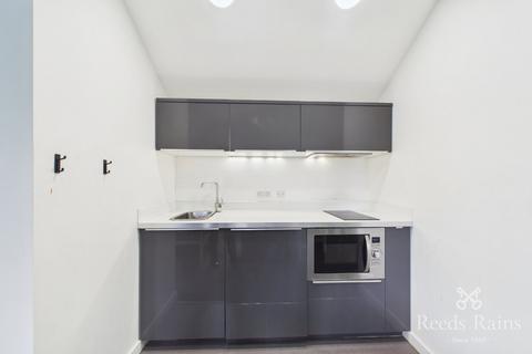 1 bedroom apartment to rent, Manchester Road, West Yorkshire HD1
