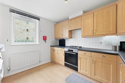 2 bedroom flat for sale, 143A/2 Bonnington Road, Bonnington, Edinburgh, EH6