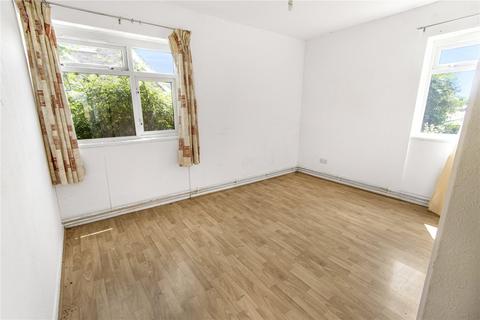 3 bedroom bungalow for sale, The Harriers, Swindon SN3