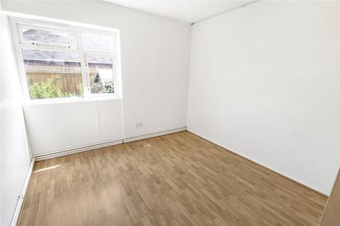 3 bedroom bungalow for sale, The Harriers, Swindon SN3