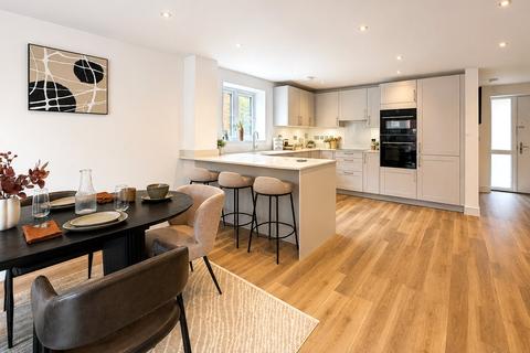 3 bedroom detached house for sale, Bakeham Lane, Englefield Green, Egham