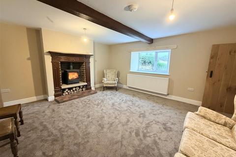 3 bedroom cottage to rent, Crowborough, Lask Edge, Leek