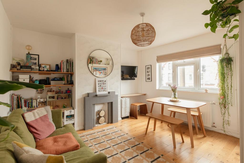 Apartment in London - View 2
