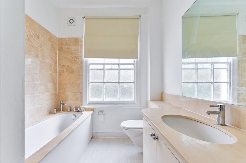 House in London - View 4