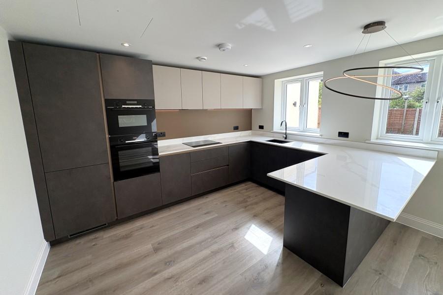 House in West Molesey - View 3