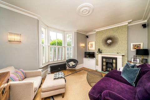 3 bedroom end of terrace house for sale, Victoria Way, Charlton