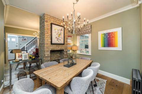 3 bedroom end of terrace house for sale, Victoria Way, Charlton