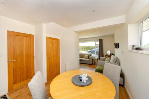 4 bedroom bungalow for sale, Birkdale Avenue, Colwyn Bay, Conwy, LL29