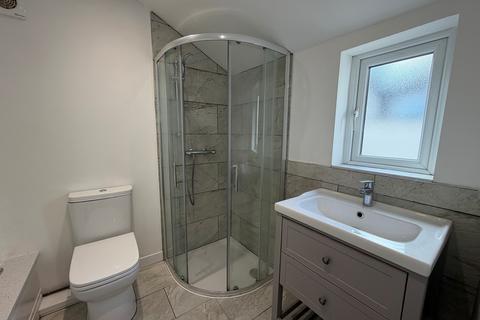 2 bedroom end of terrace house to rent, Wisbech Road, Kings lynn