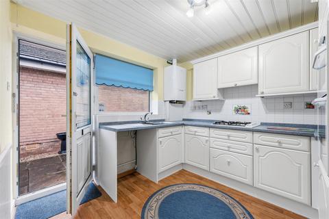 3 bedroom detached bungalow for sale, Park Avenue, Matlock DE4