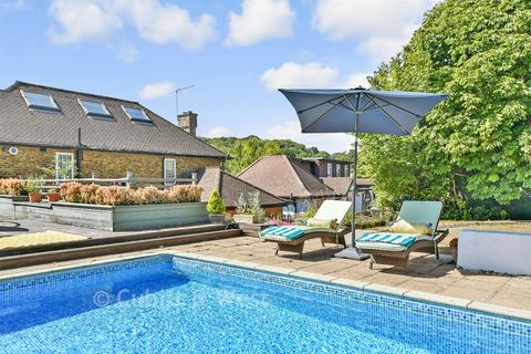 4 bedroom detached house for sale, Farleigh Dean Crescent, Croydon CR0
