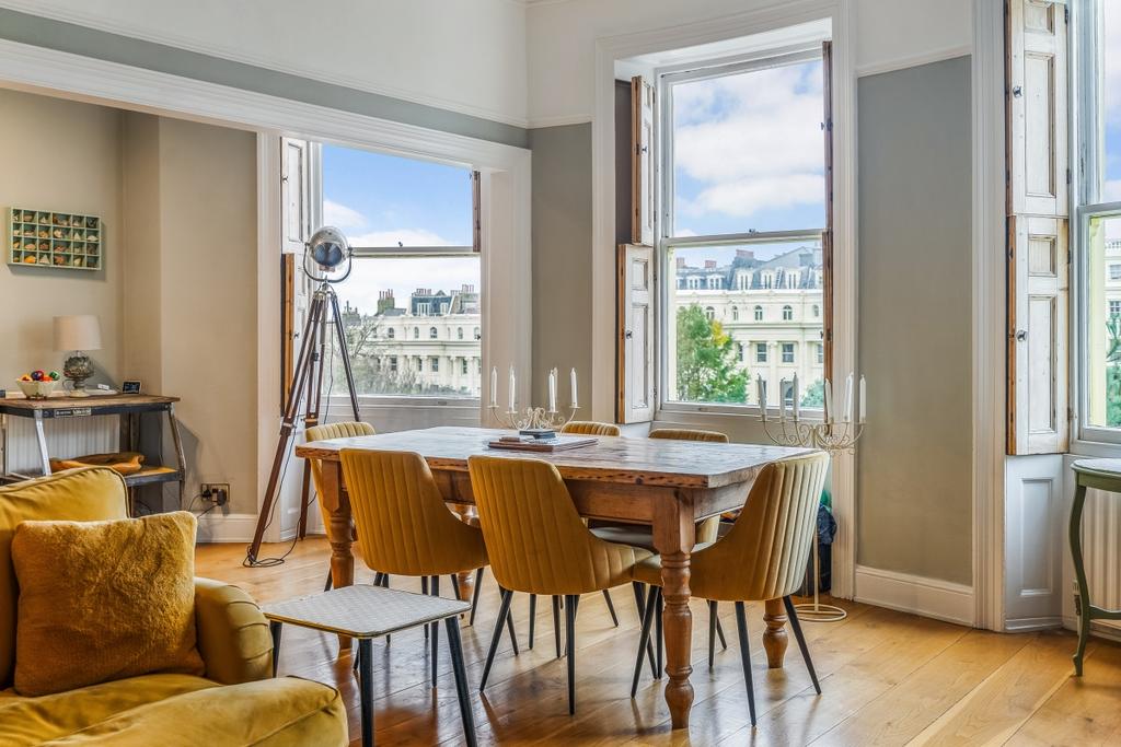 Apartment in Hove - View 3