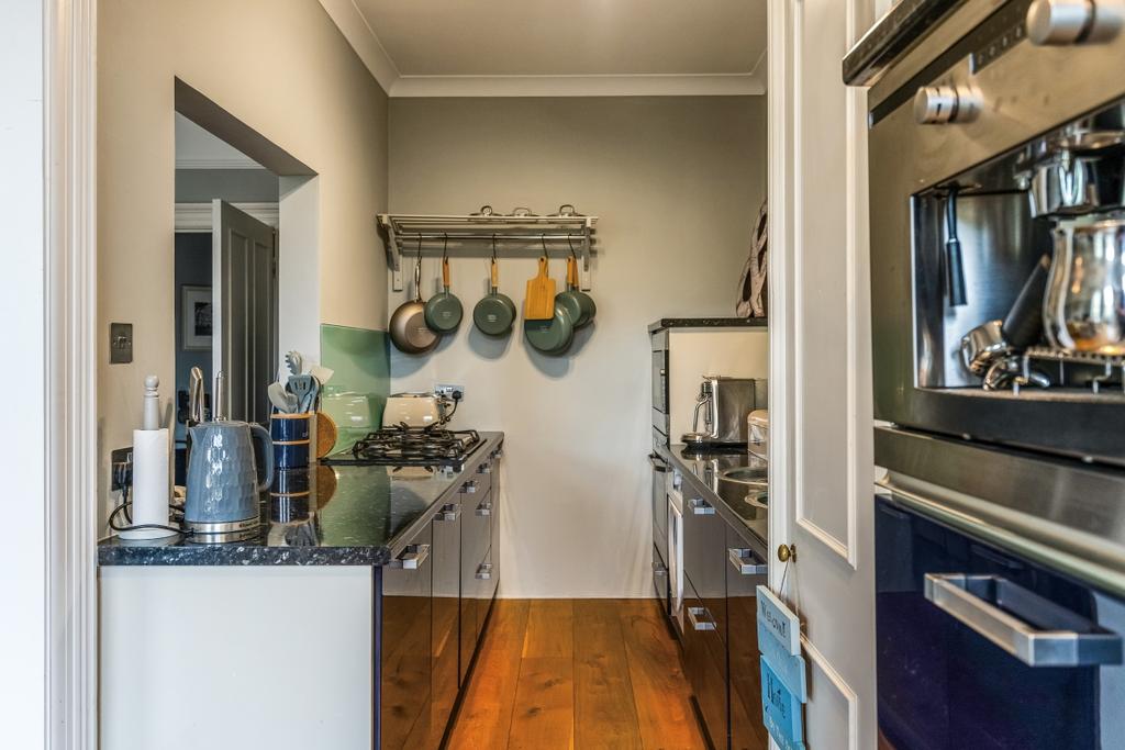 Apartment in Hove - View 5