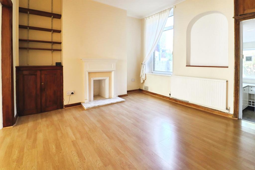House in Cardiff - View 2