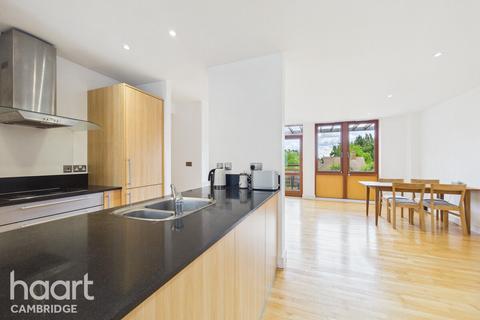 2 bedroom apartment for sale, Meadowcroft, Cambridge