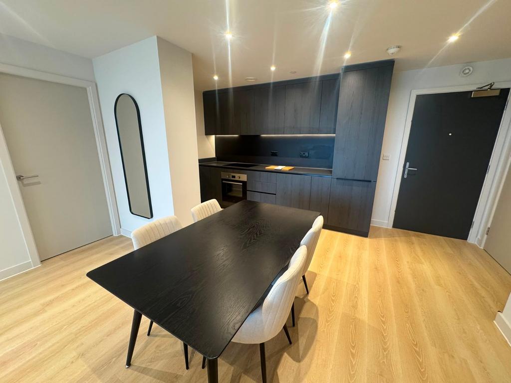 Apartment in Manchester - View 4
