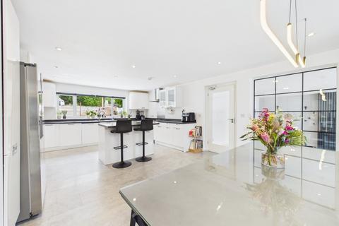 4 bedroom semi-detached house for sale, Highmoor, Amersham, Buckinghamshire, HP7