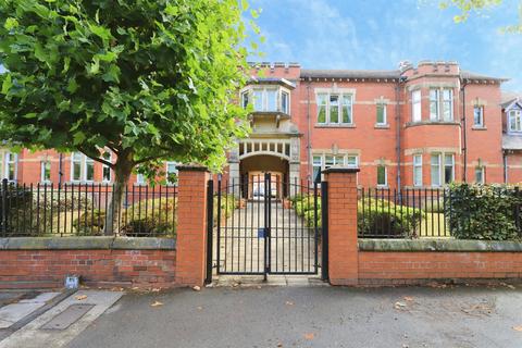 2 bedroom terraced house for sale, Devon Road, West Park, Wolverhampton