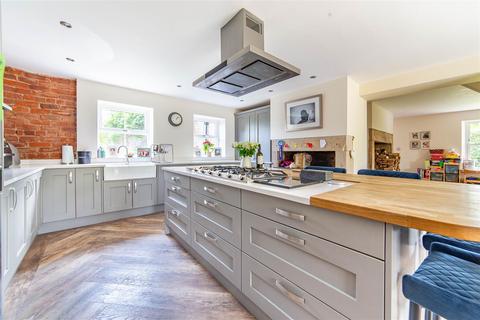 4 bedroom detached house for sale, 2 Kirkley Park, Ponteland NE20