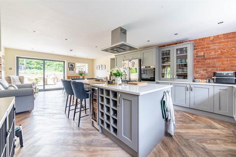 4 bedroom detached house for sale, 2 Kirkley Park, Ponteland NE20